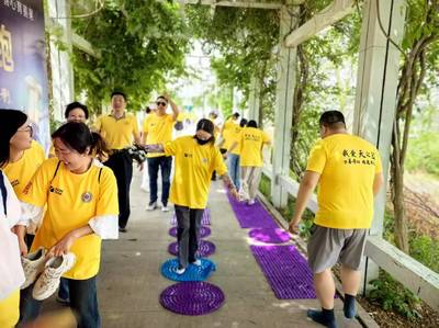 奏響慈善與活力的華美樂章——'萬(wàn)善丹陽(yáng) 為愛奔跑'主題活動(dòng)浪漫開跑